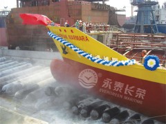 船舶上下水接水吉水气囊 修船用起重滚动、围堰沉箱打捞助浮气囊图2